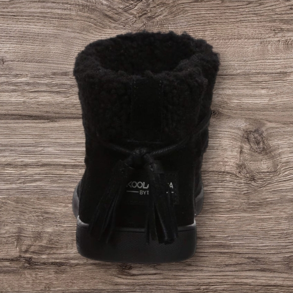 Koolaburra By UGG SZ 6 Black Suede Ankle Boots - Picture 3 of 9